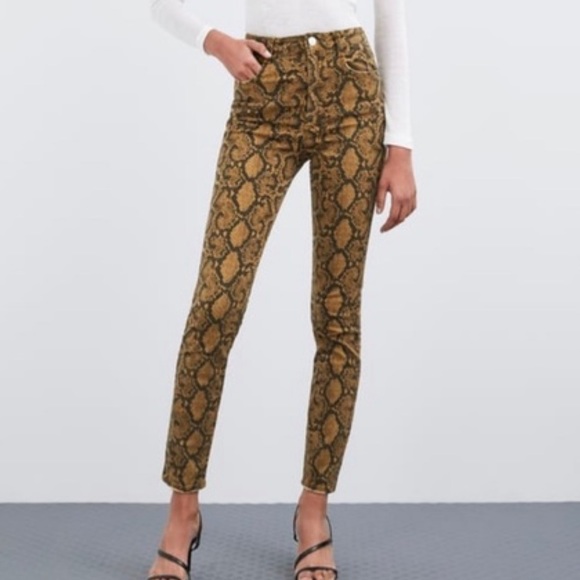 Zara Denim - NWT Zara Snakeskin High-Rise Skinny Jeans